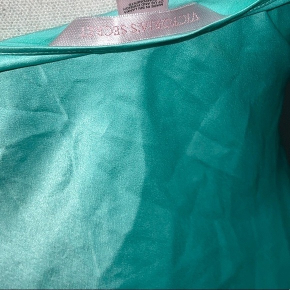 Victoria’s Secret Y2K Satin Slip Dress - Picture 3 of 4